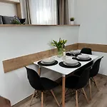 Apartment Parking Gratis 250 M Od Plazy