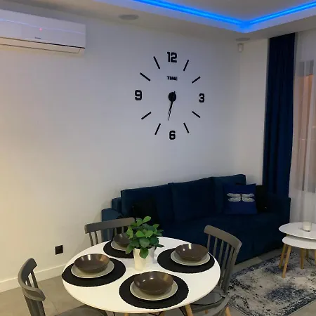 Parking Gratis 250 M Od Plazy *