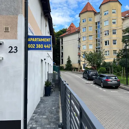Parking Gratis 250 M Od Plazy Daire Miedzyzdroje