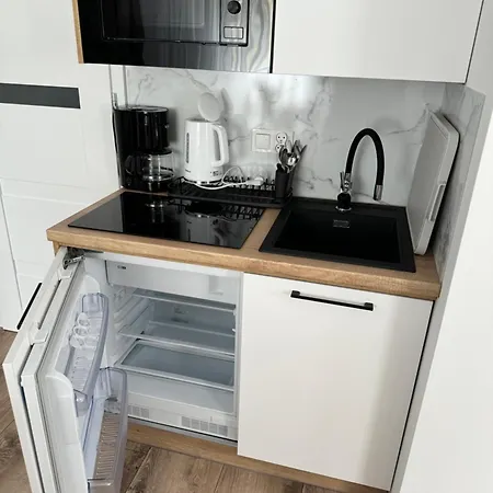 Parking Gratis 250 M Od Plazy * ミエンジズドロイェ