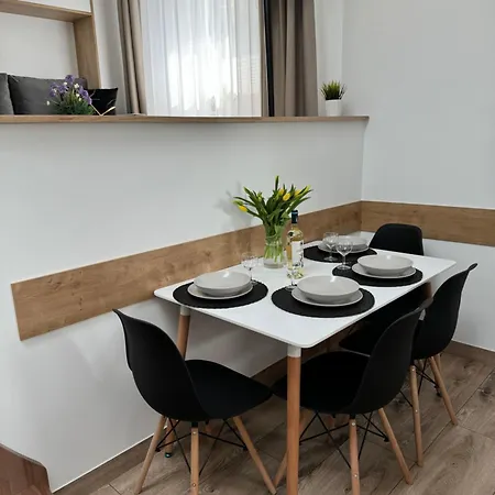 アパート Parking Gratis 250 M Od Plazy