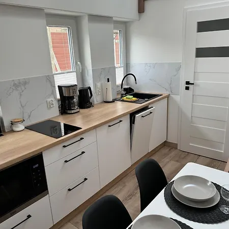 Parking Gratis 250 M Od Plazy *