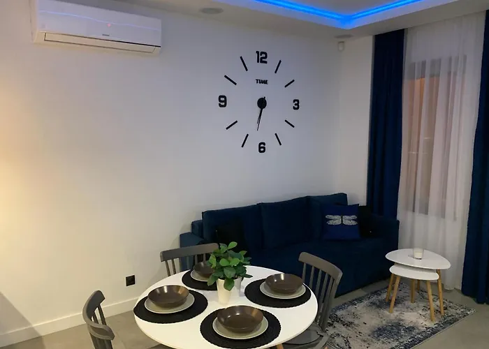 Parking Gratis 250 M Od Plazy *